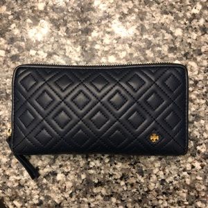 Fleming Zip Continental Wallet